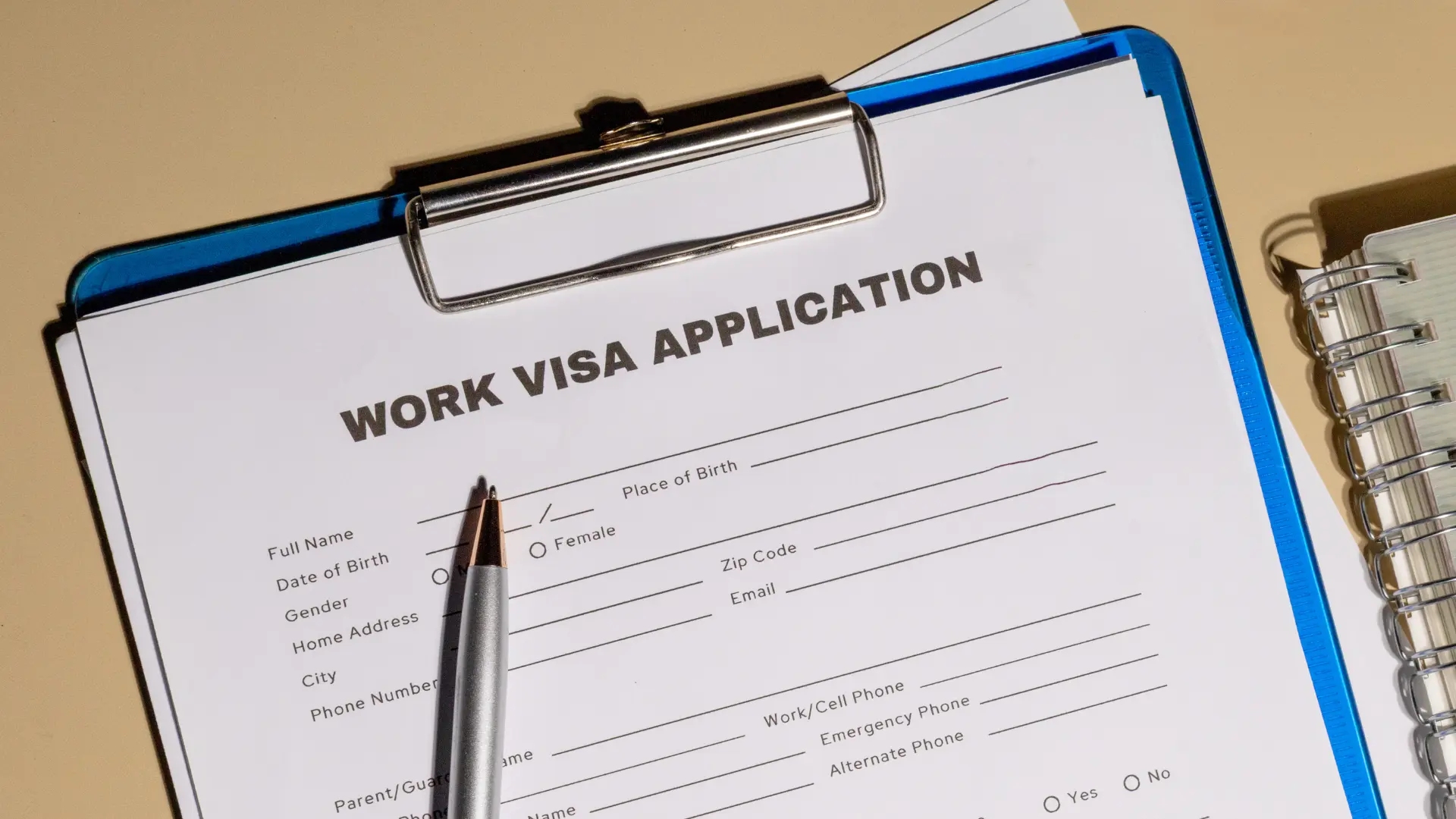 Difference Between Saudi Work Visa and Residency Permit in Riyadh